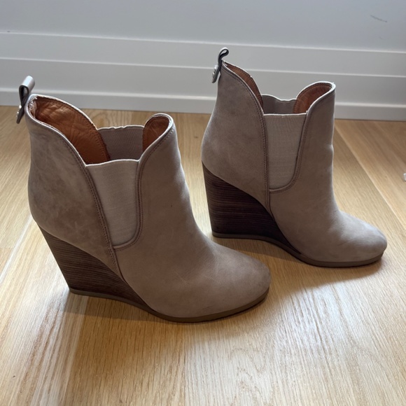 Coach suede boots - Picture 3 of 6
